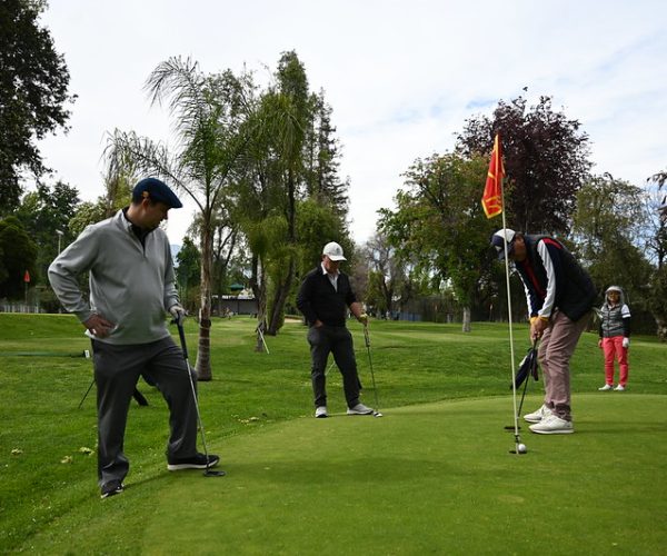 ¡Swing y diversión en el Torneo Don Quijote de Golf de Estadio Español!